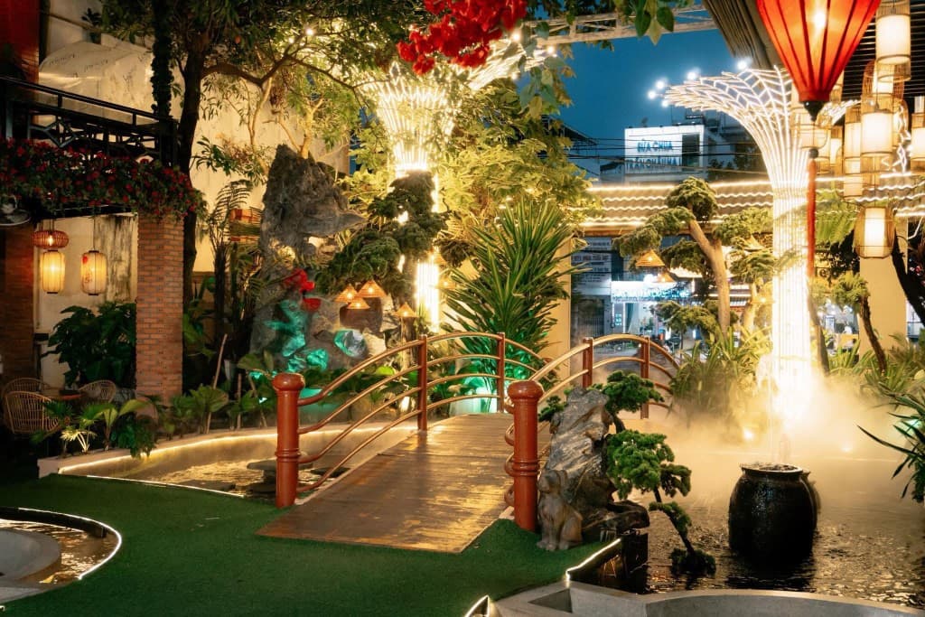 Night garden